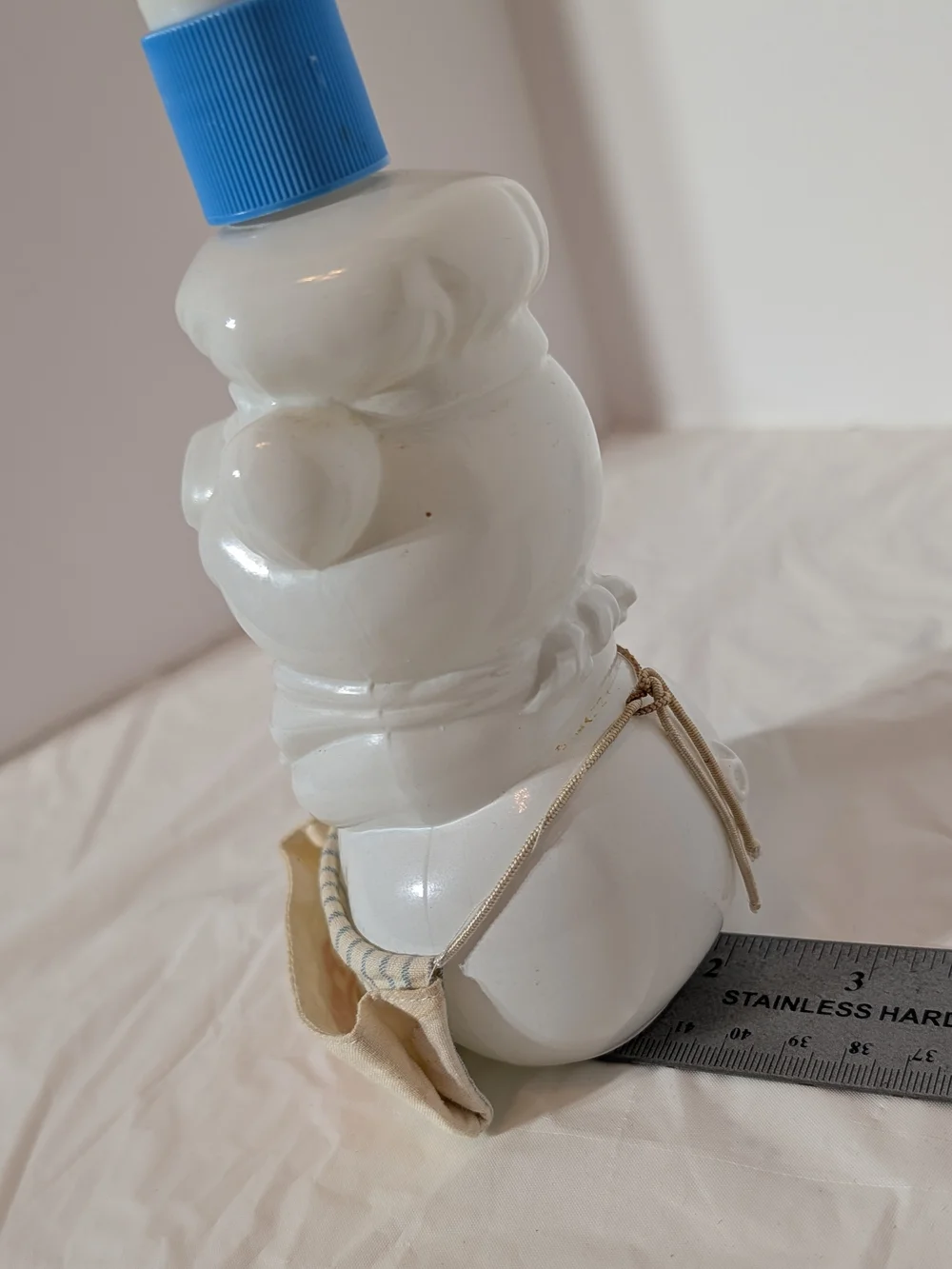 Avon White Glass Chef Pierre Pig Soap Dispenser with Blue Pump